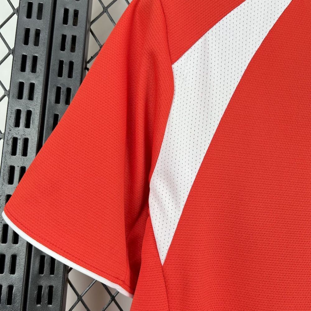 Stuttgart 2006/07 Away Retro Jersey