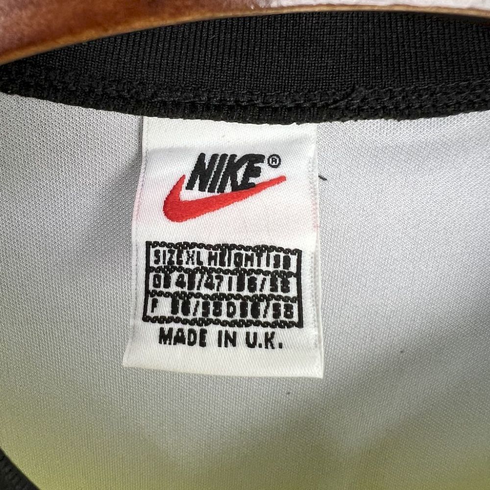 Borussia Dortmund 1996/97 Home Retro Jersey