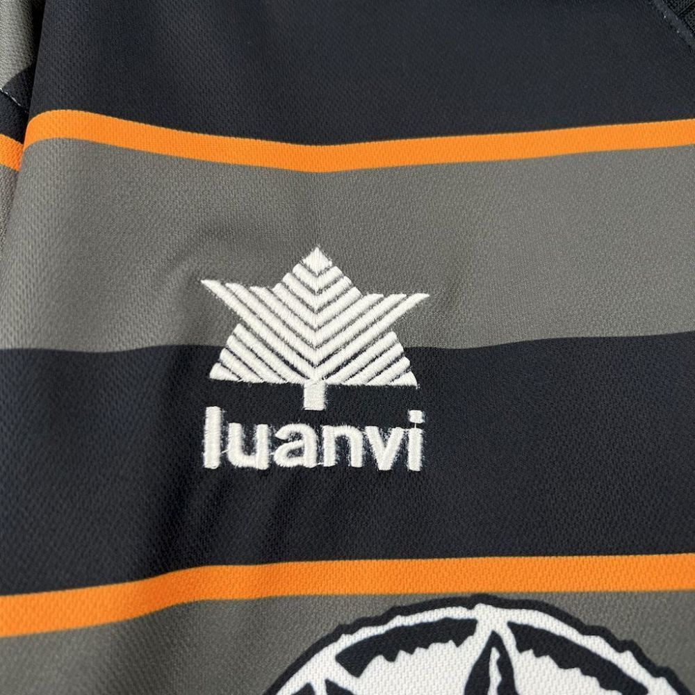 Valencia CF 1999/00 Third Retro Jersey