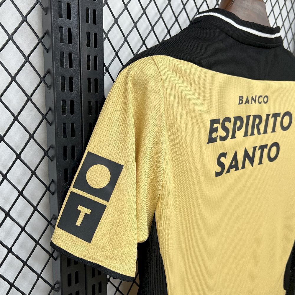 Retro Sporting CP 2003/04 Away Jersey