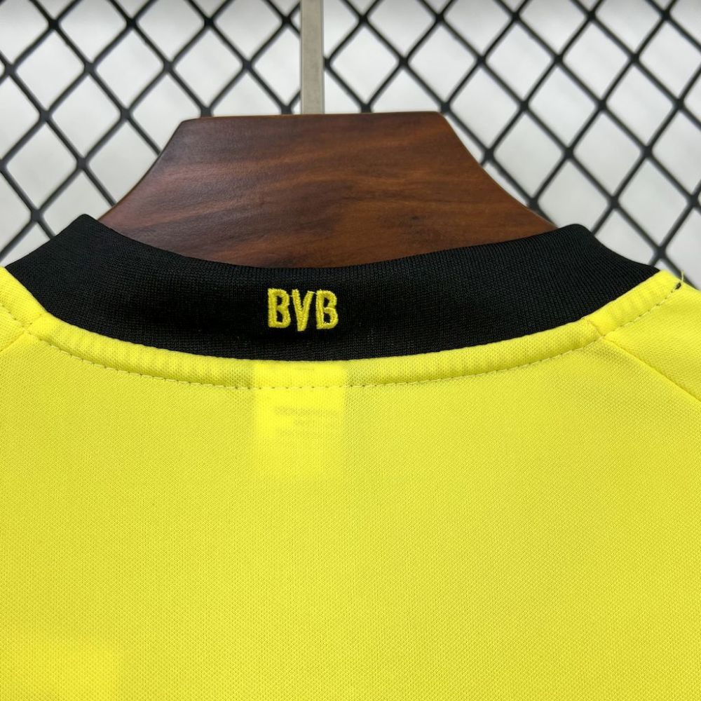 Borussia Dortmund 2011/12 Home Retro Jersey