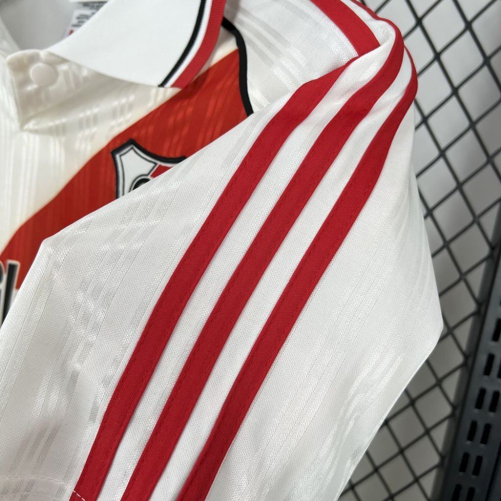 River Plate 1995/96 Home Retro Jersey