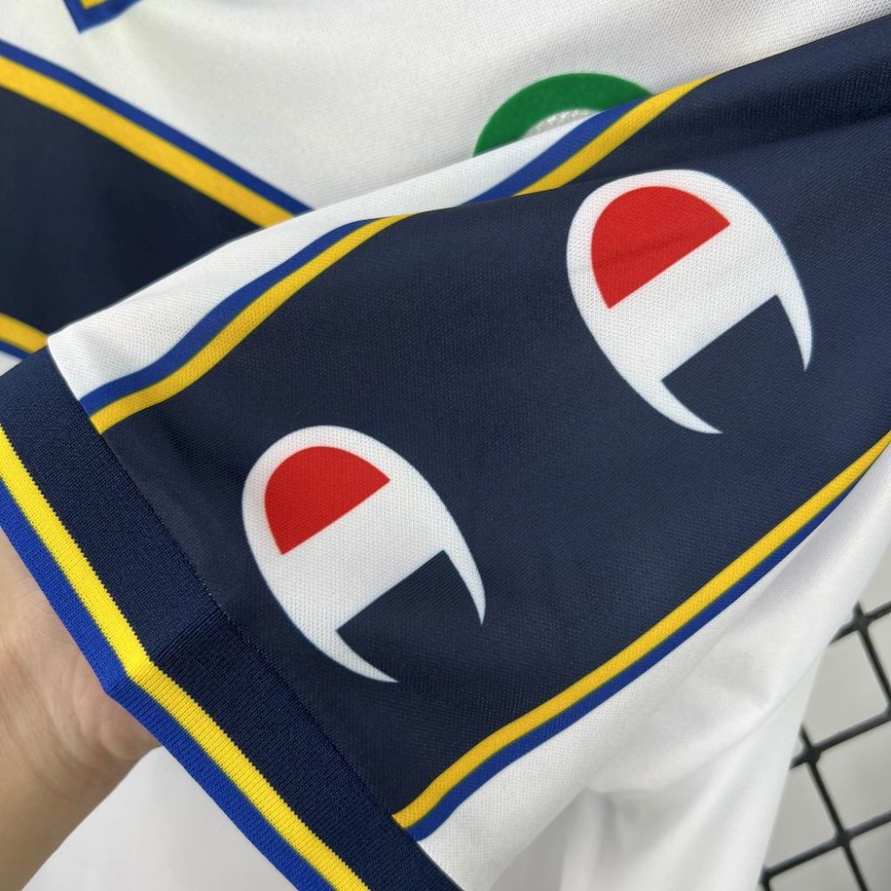 Parma Calcio 2002/03 Away Retro Jersey