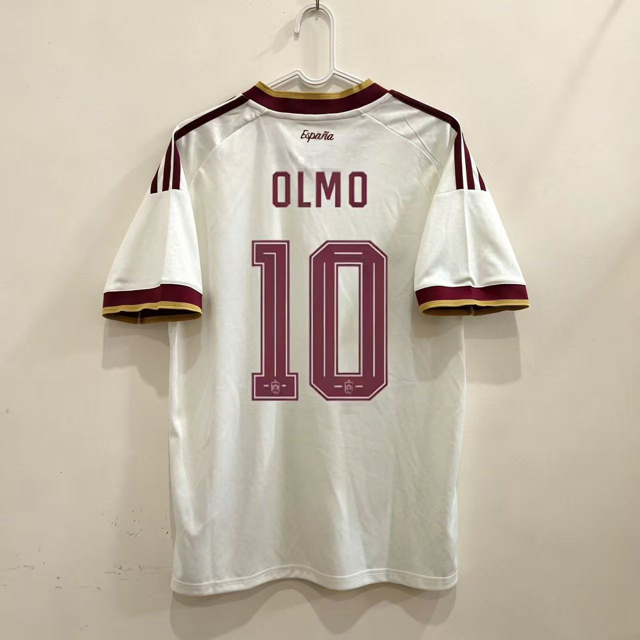 OLMO / 10
