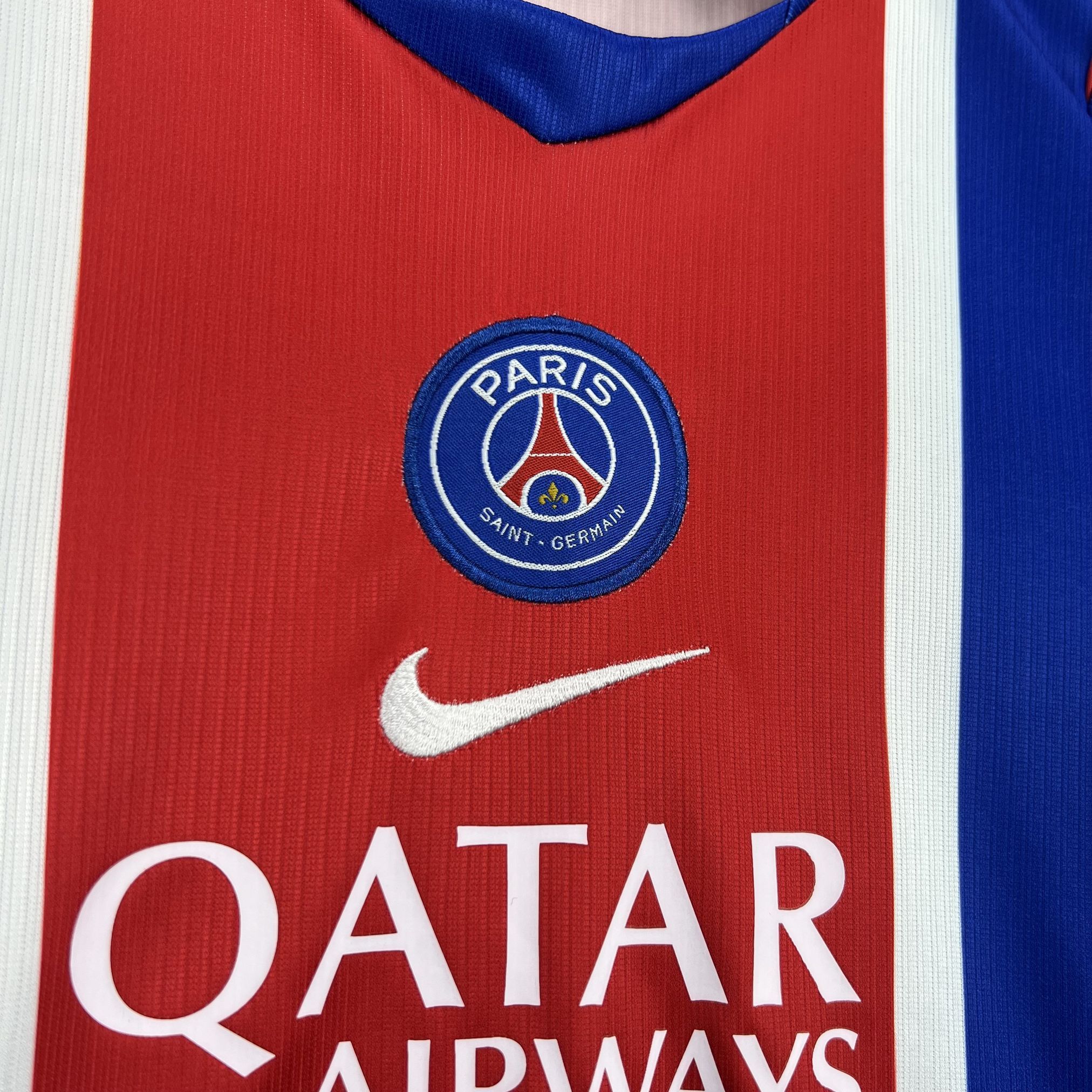 Kids Paris Saint-Germain 2026/27 Home Kit