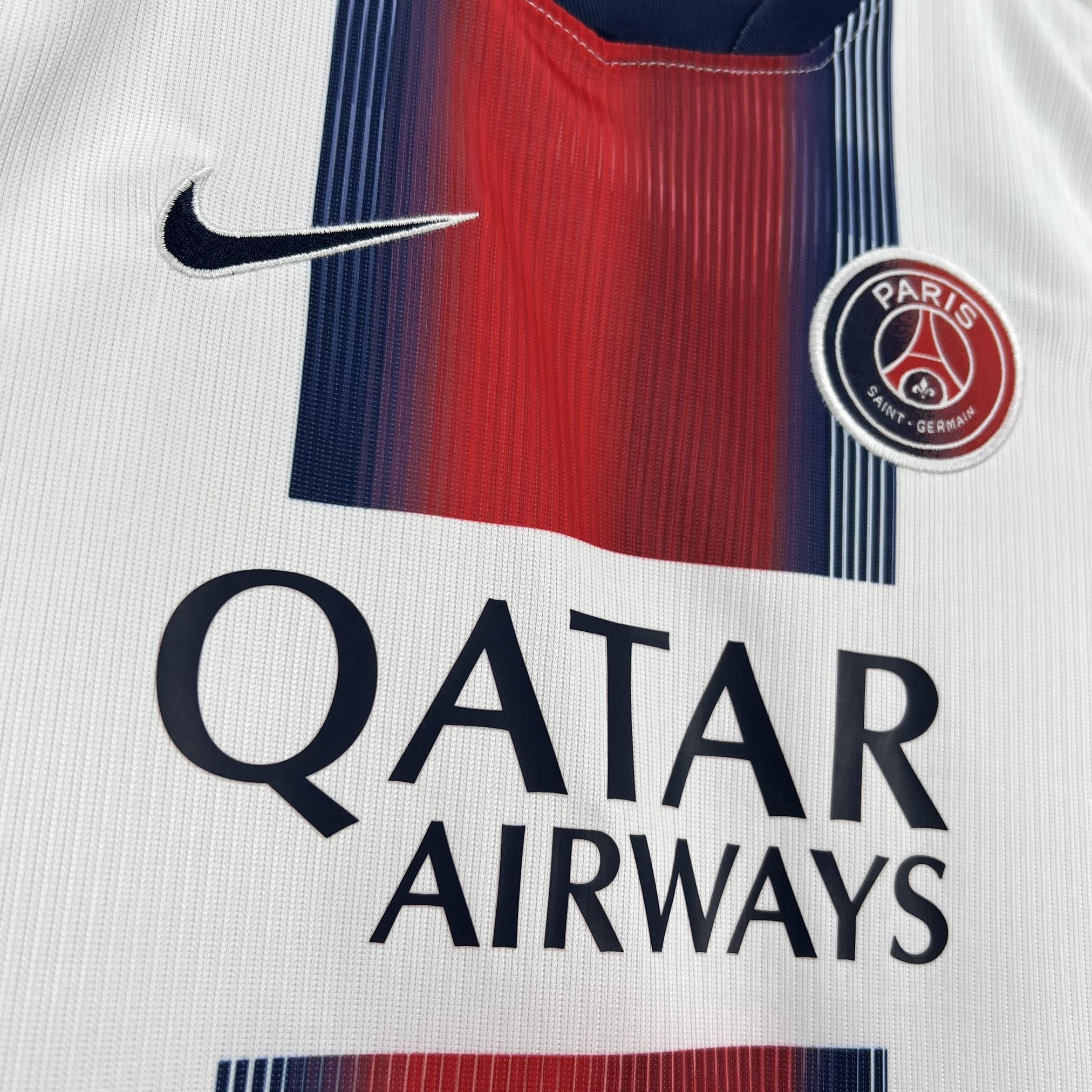 Kids Paris Saint-Germain 2026/27 Away Kit