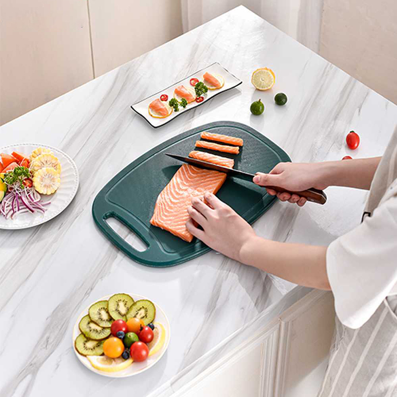 Peach-Shaped Carved Cutting Board