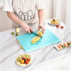 Cutting Board with Handle