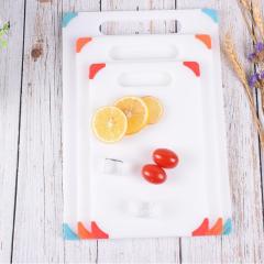 ミニマリストキッチン衛生プラスチックカッティングボード