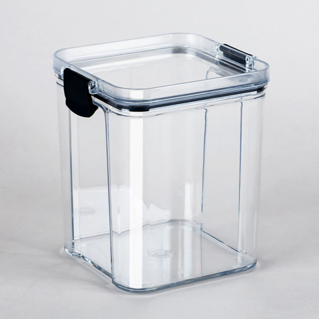Moisture-proof storage plastic container