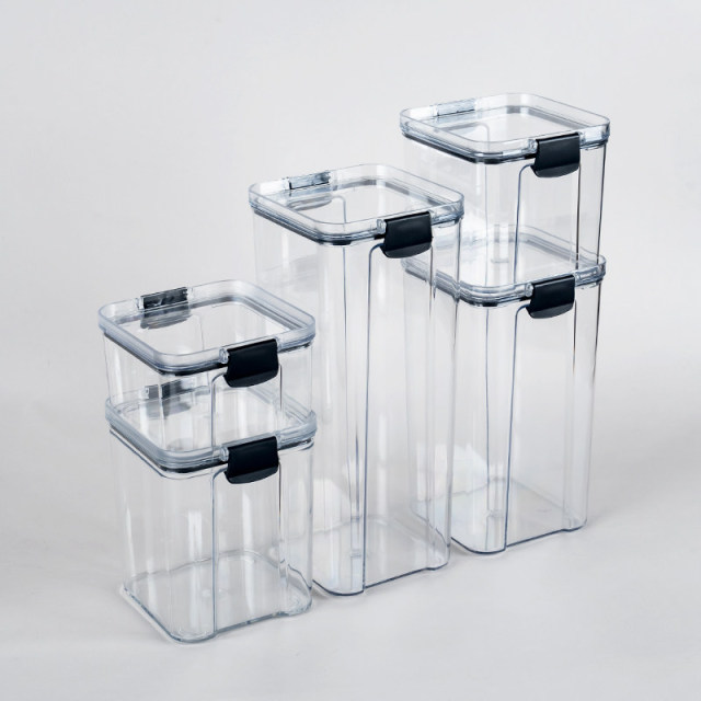 Moisture-proof storage plastic container