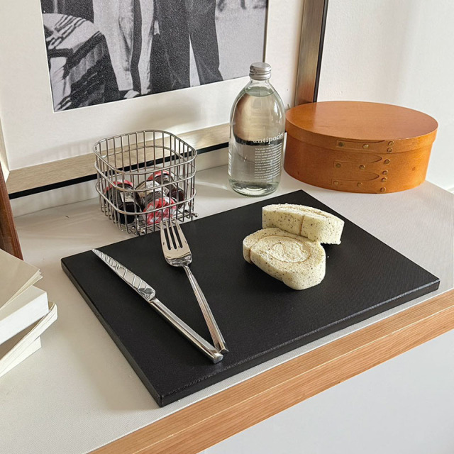 Black Cutting Board