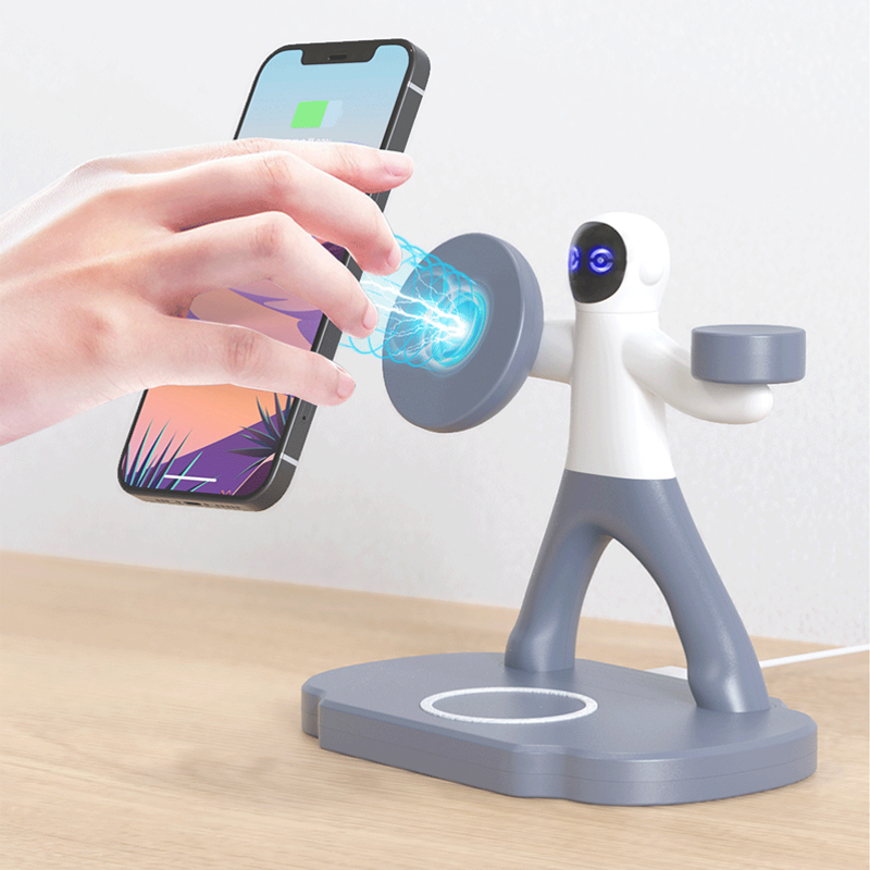 Astronaut 3-in-1 Wireless Charger - product view 7