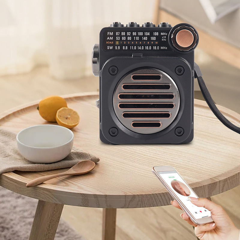 M8BT Retro Bluetooth Speaker - product view 6