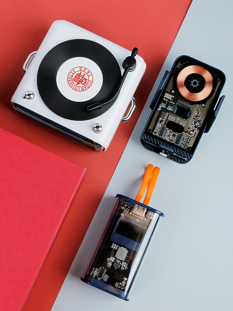 Custom Premium Tech Gift Set for Automotive Client Programs