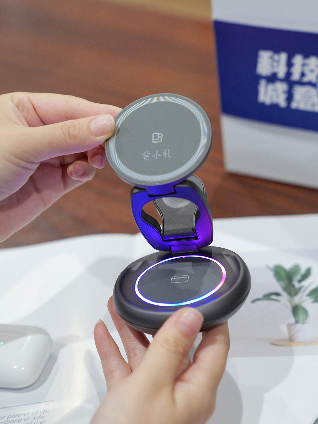 Custom Global Business Travel Gift Set with AI Translation Earbuds