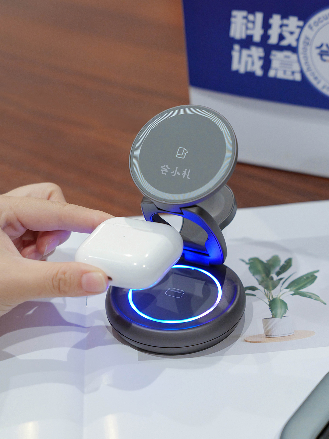 Custom Global Business Travel Gift Set with AI Translation Earbuds