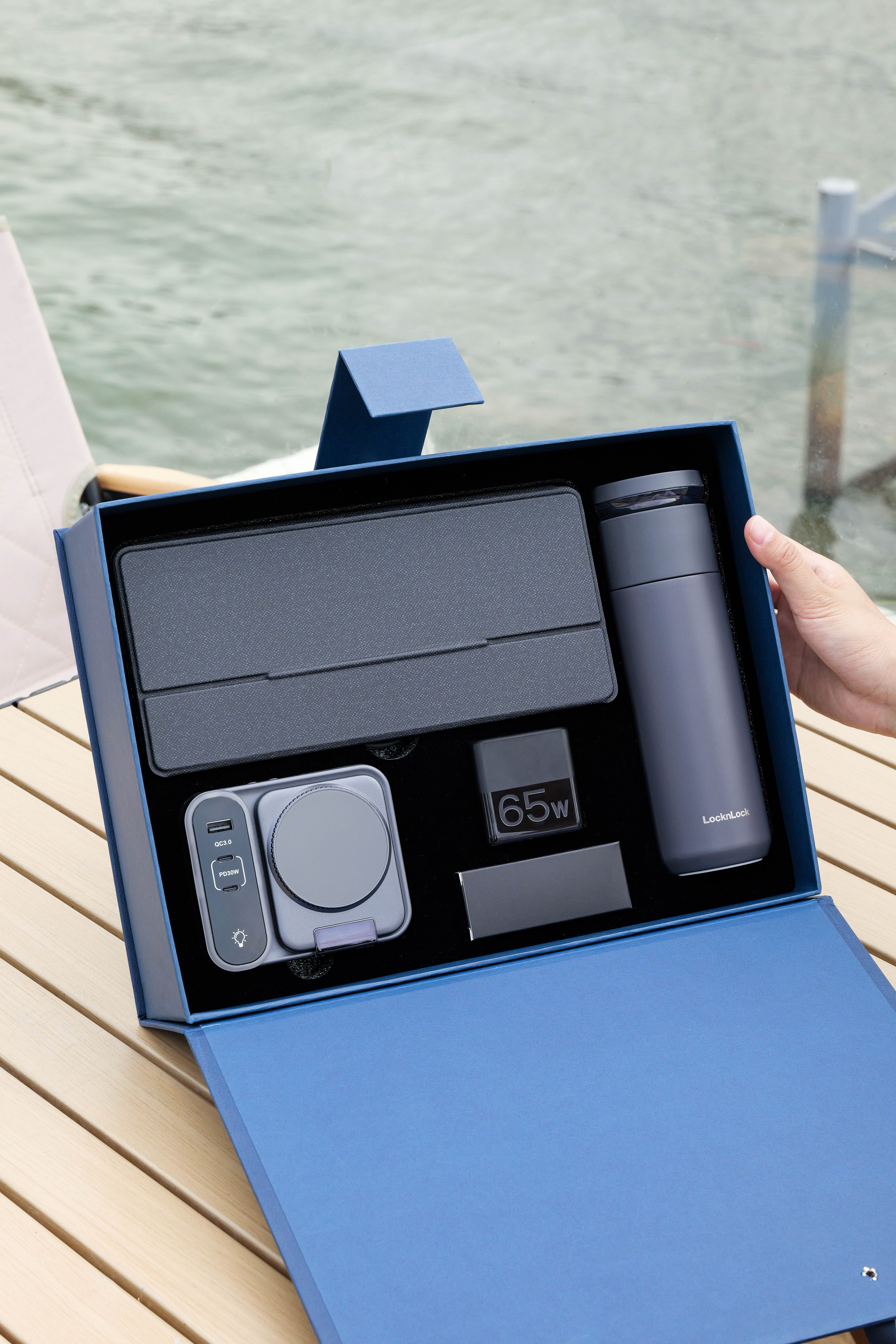 Wireless Charger and Keyboard Tech Gift Set - product view 10