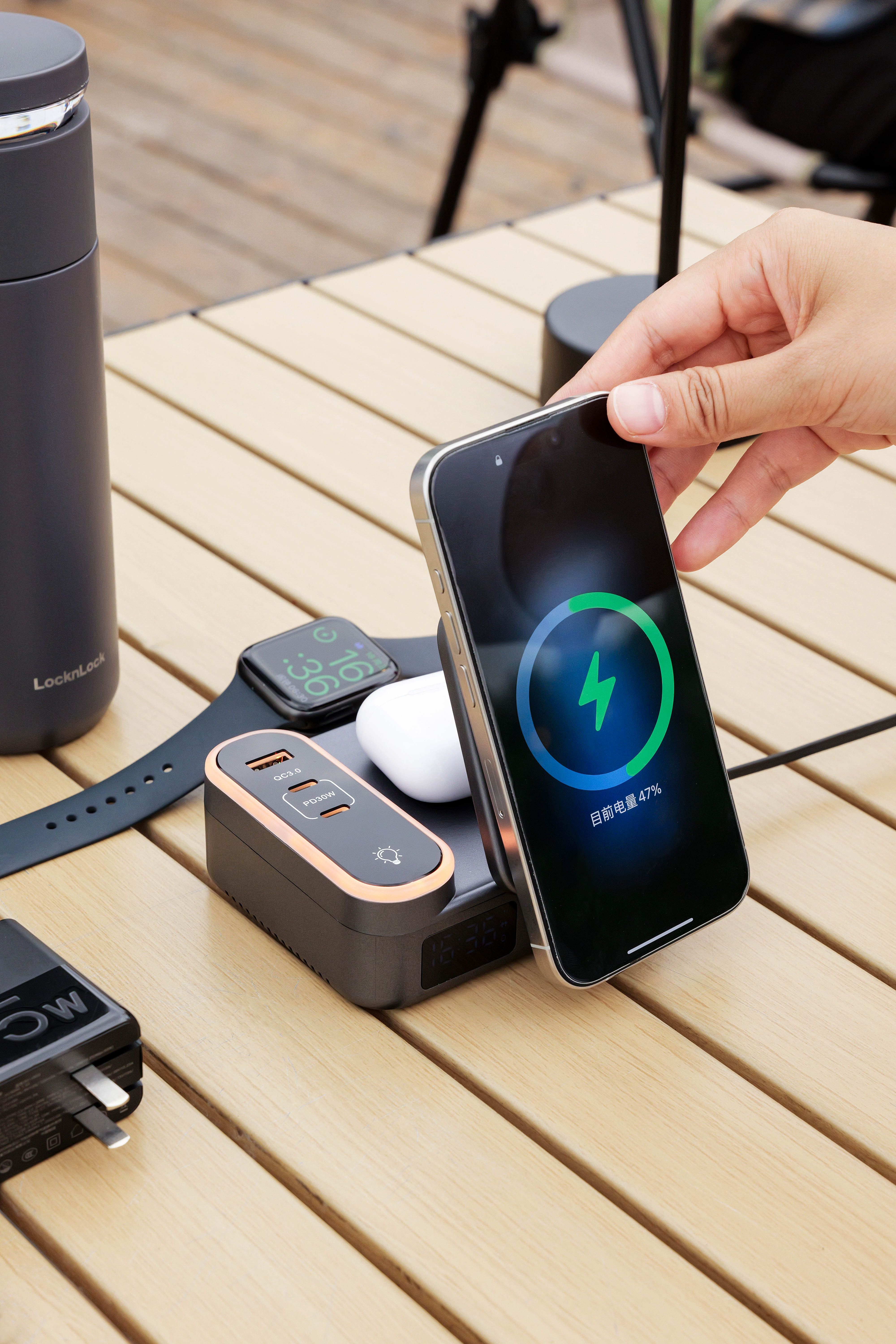 Wireless Charger and Keyboard Tech Gift Set - product view 5