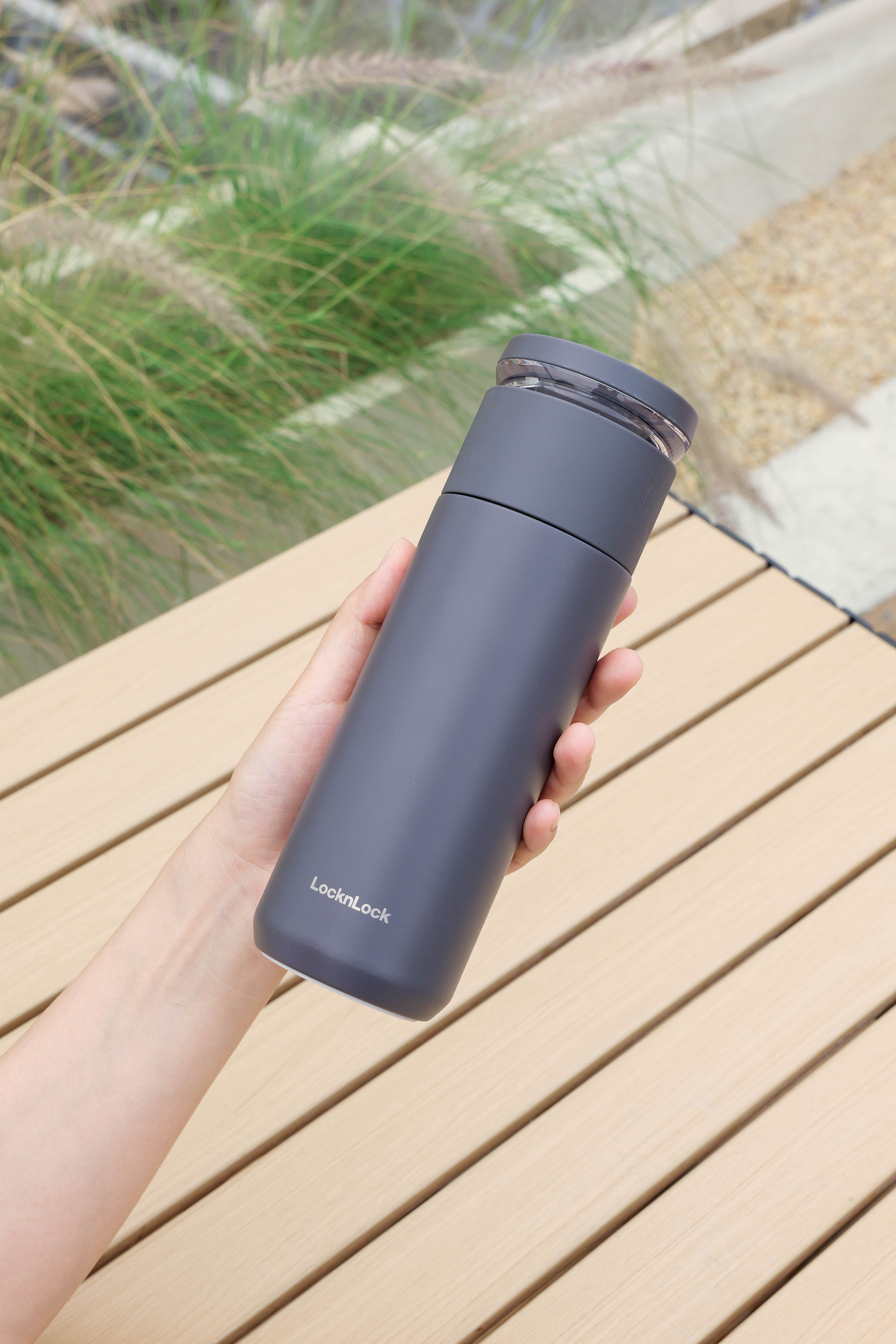 SET3 折叠 磁吸 65W功率 4合1设计 无线充电器＋键盘＋快充插头＋杯壶组合礼盒产品图 7