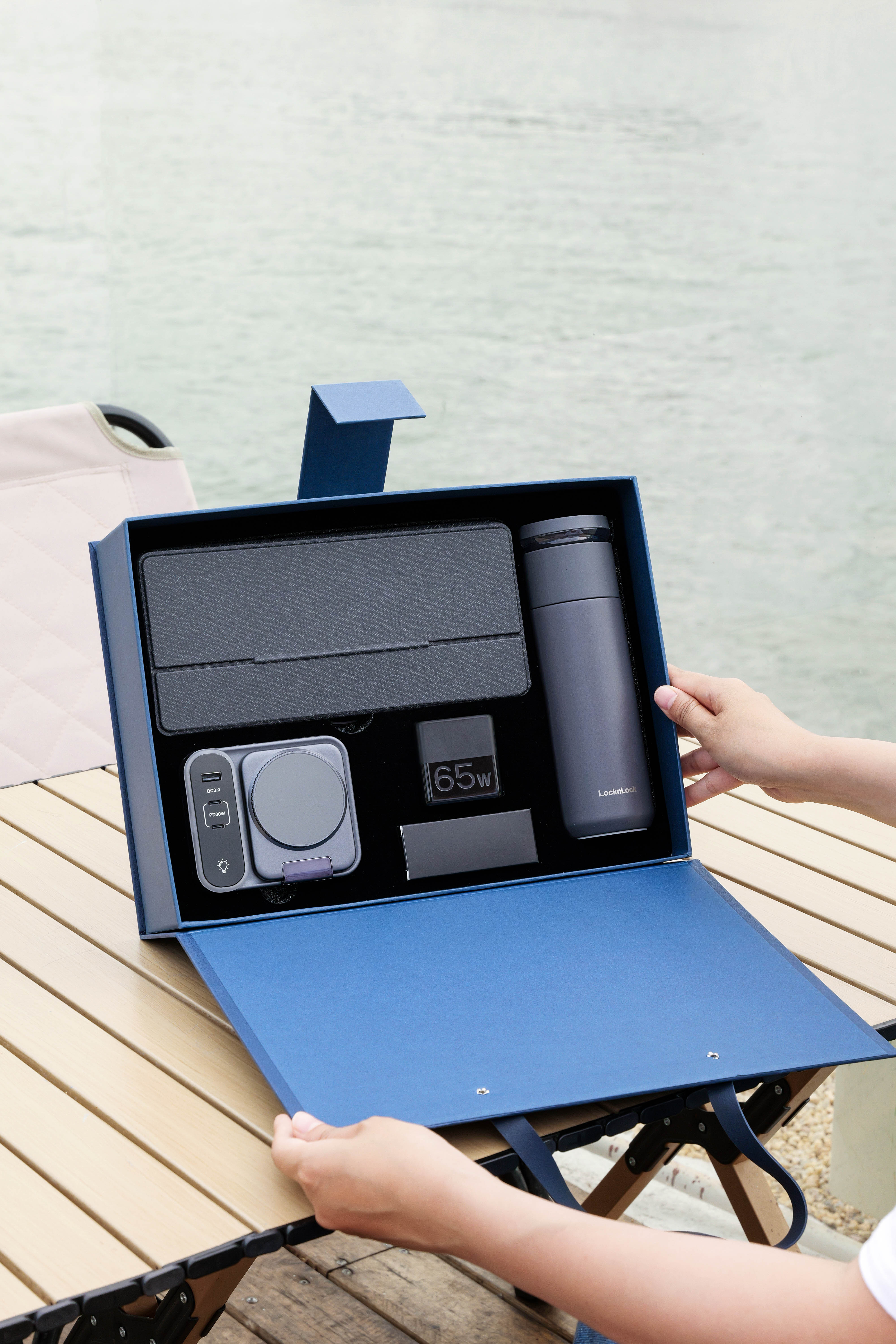 Wireless Charger and Keyboard Tech Gift Set - product view 11