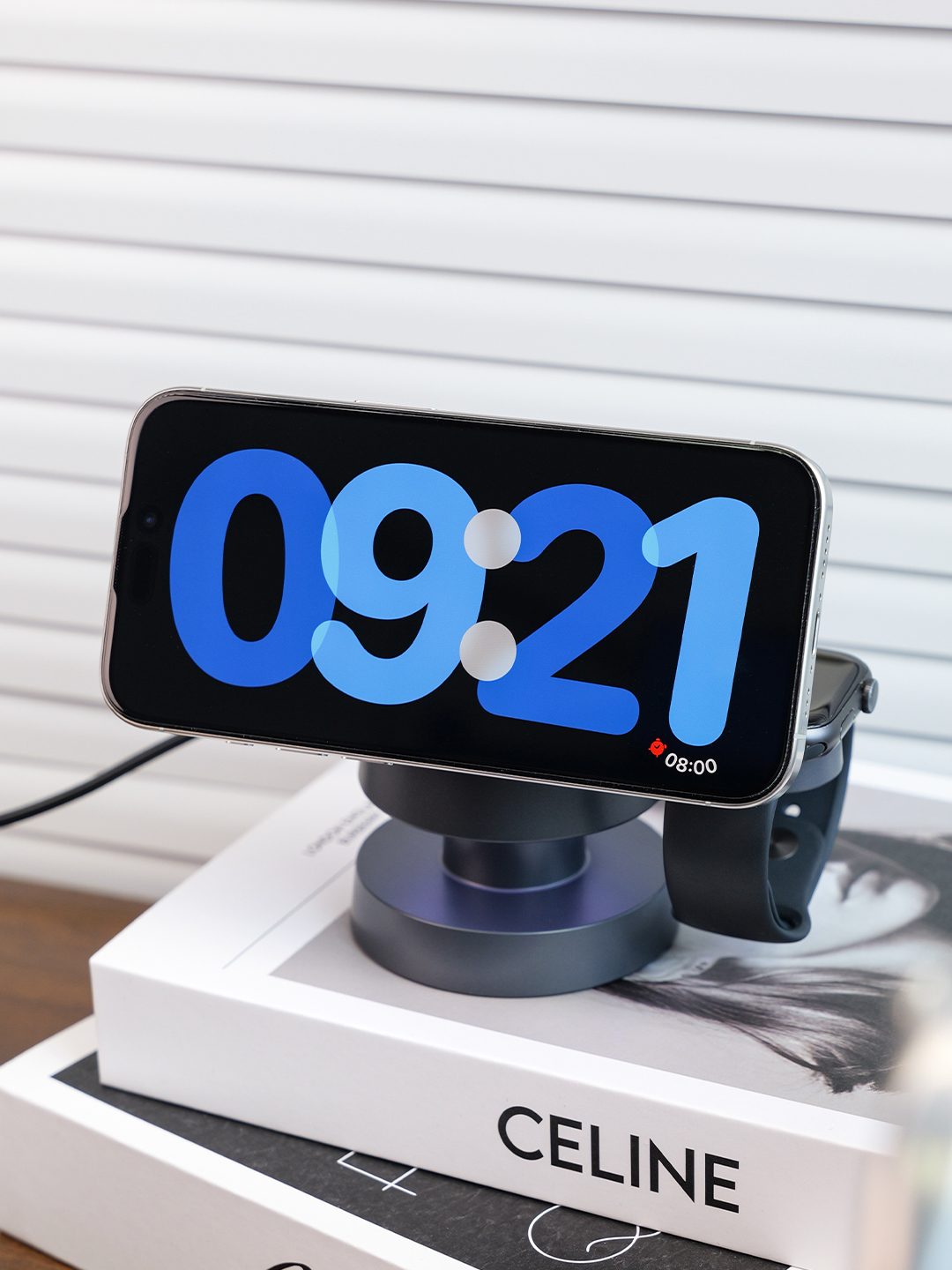 折叠 磁吸 无线充电器产品图 9