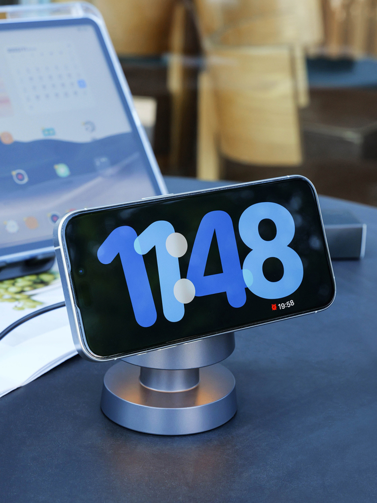 3-in-1 Mushroom Wireless Charging Gift Set with Transparent Shaver | Phone, Watch & Earbuds Charger with Night Light | Custom Logo