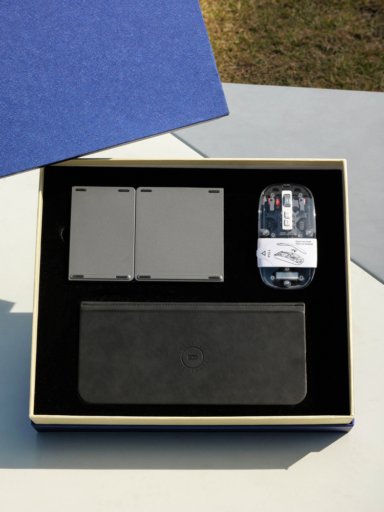 Foldable Wireless Keyboard Gift Set with Transparent Mouse & Wireless Charging Mouse Pad | Custom Logo Tech Kit