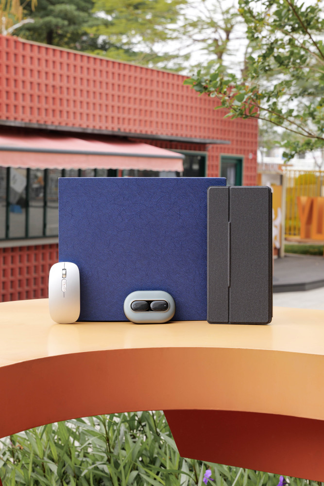 ⌨️🎧🖱️ Foldable Leather Bluetooth Keyboard + AI Translation Earbuds (150+ Languages) + Silent Mouse Set | Custom Logo Corporate Gift Kit（K002+JM23+M103）