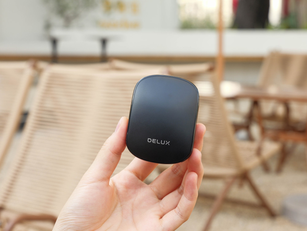 Wireless Charging Desk Gift Set | Charging Mouse Pad, 3-in-1 Bluetooth Speaker, Foldable Slide Mouse & AI Translator Earbuds | Custom Logo