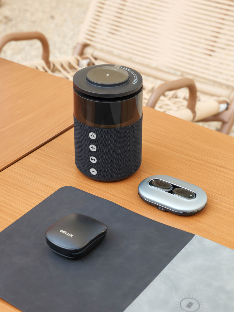 Wireless Charging Desk Gift Set | Charging Mouse Pad, 3-in-1 Bluetooth Speaker, Foldable Slide Mouse & AI Translator Earbuds | Custom Logo