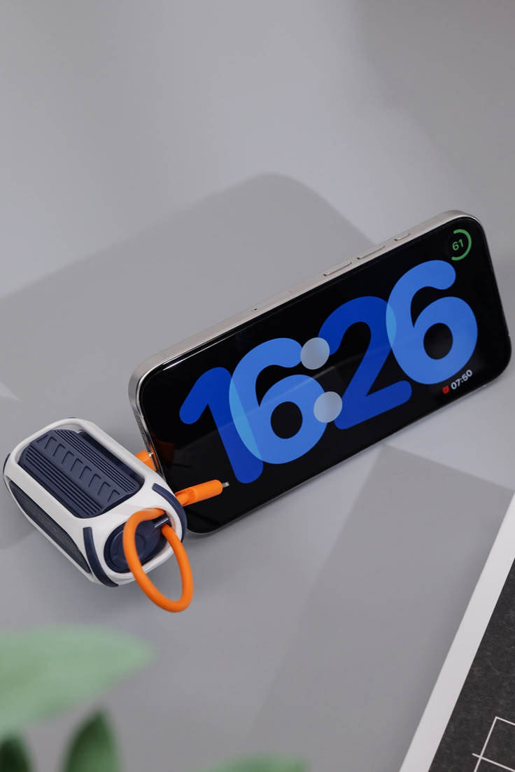 Tech Gift Set with Mini Fan, Power Bank & Cable - product view 3