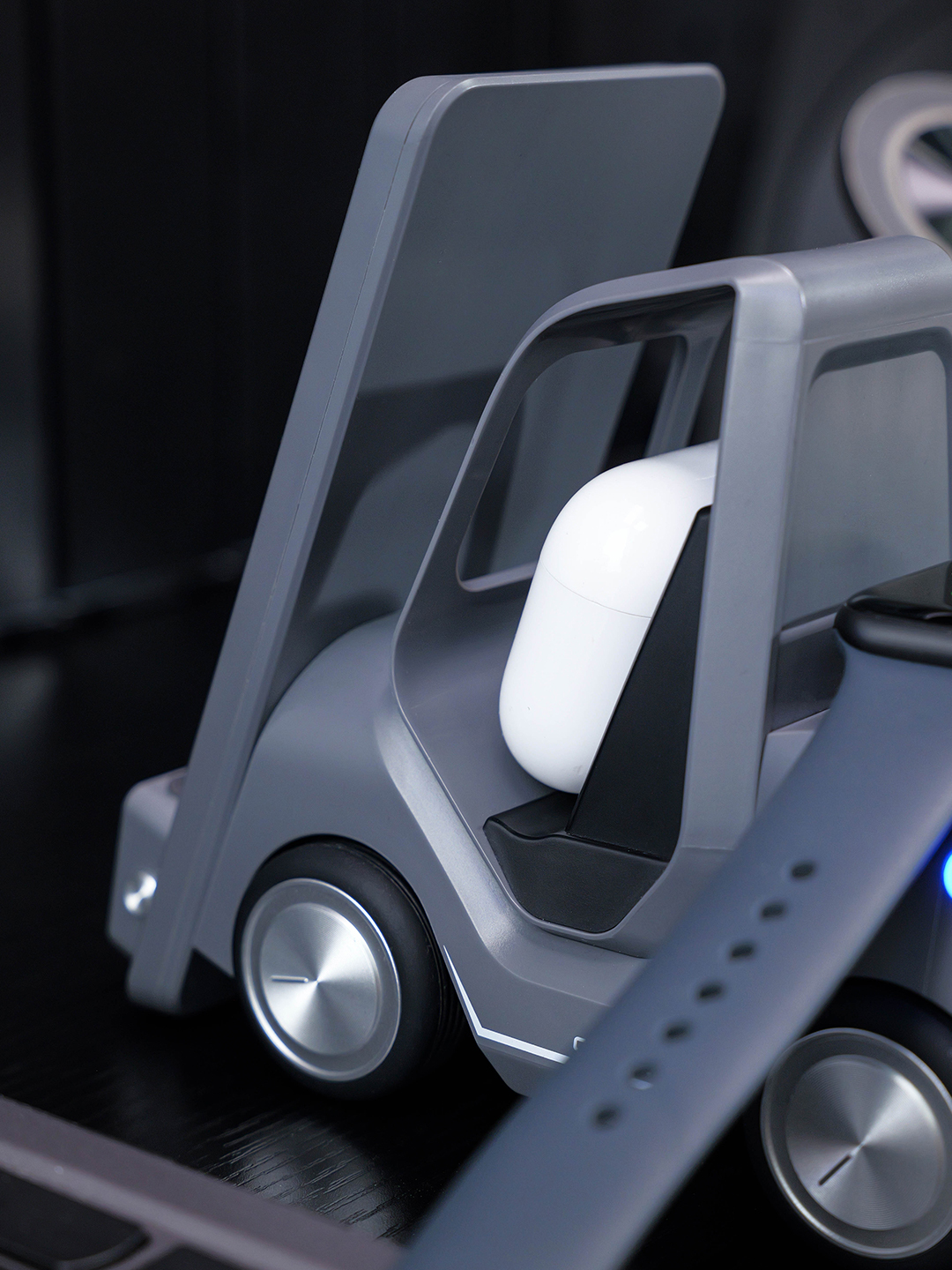 Car Tech Gift Set for Dealership Giveaways - product view 4