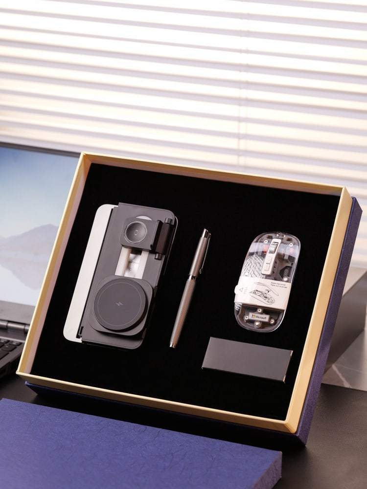 Wireless Charging Desk Gift Set - product view 4