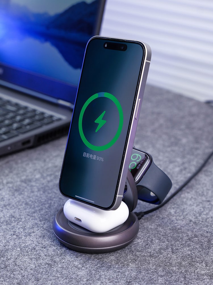 LC201 折叠 3合1设计 无线充电器产品图 2