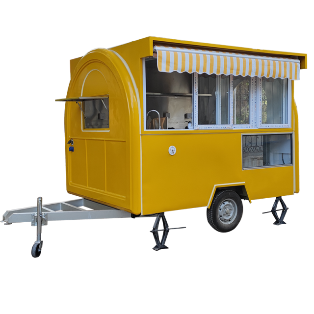 Round food trailer