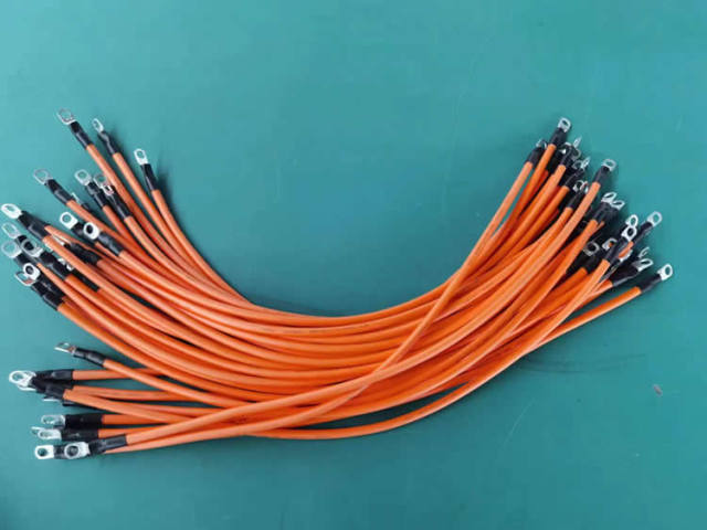 Lithium storage battery cables