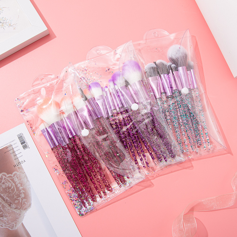 Makeup tools set