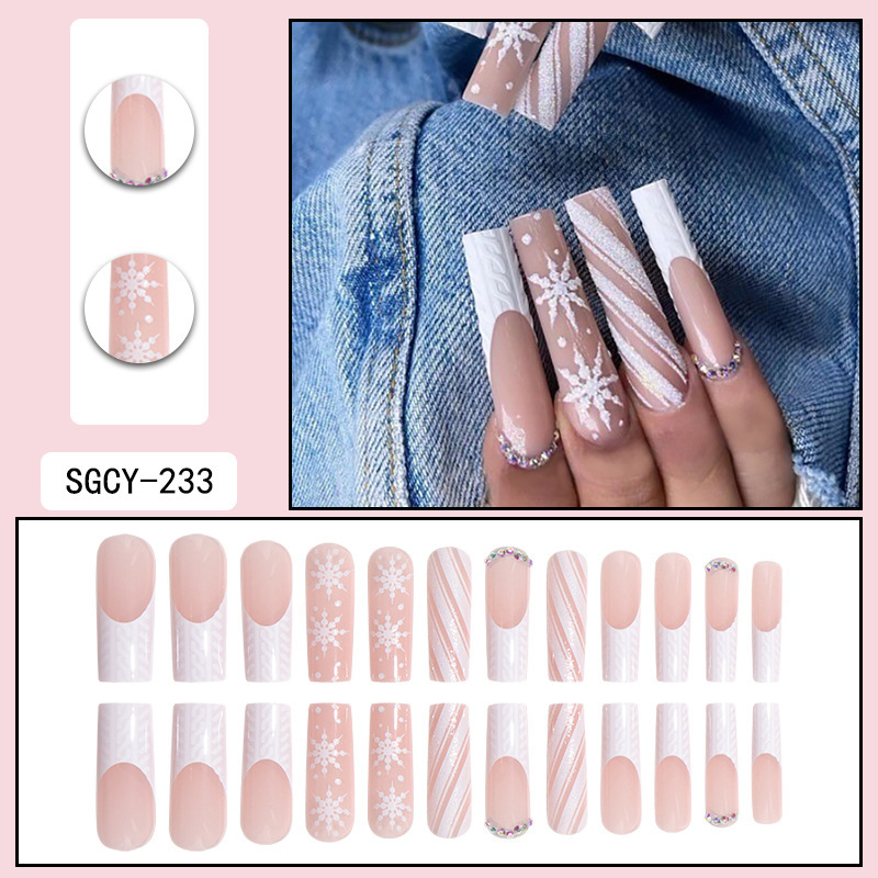 Long-style press on nails