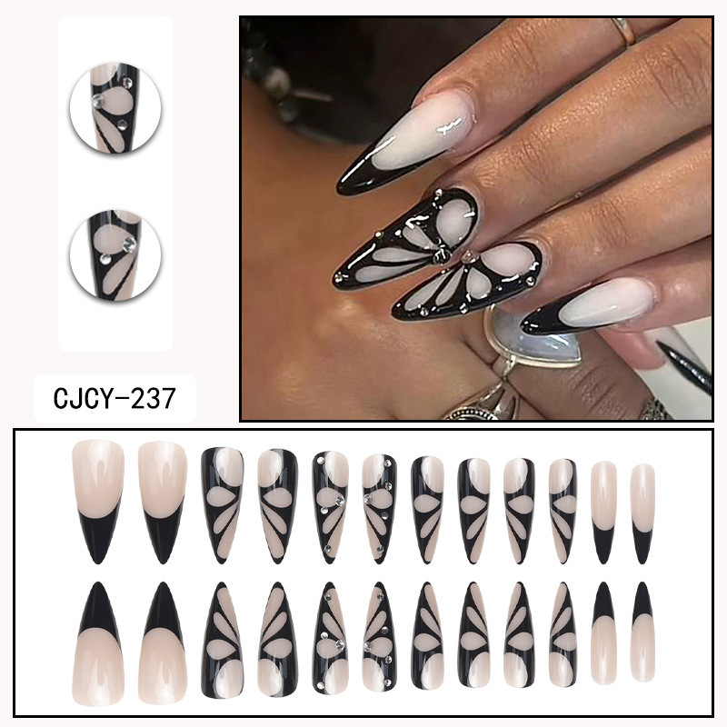 Long-style press on nails
