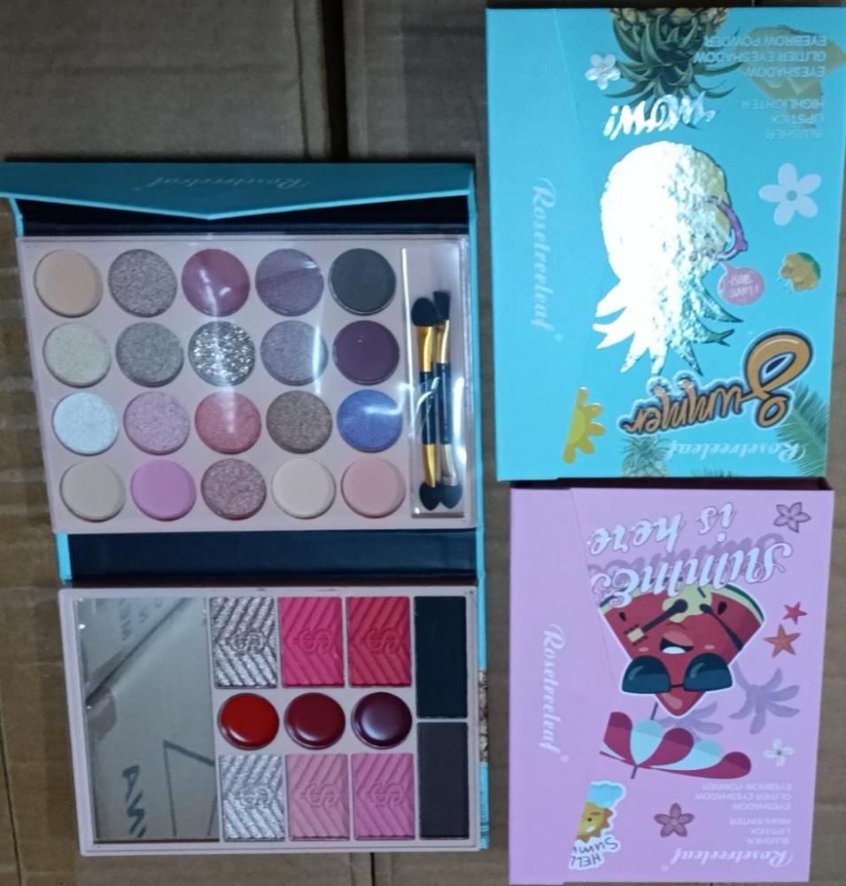 Eyeshadow palette books