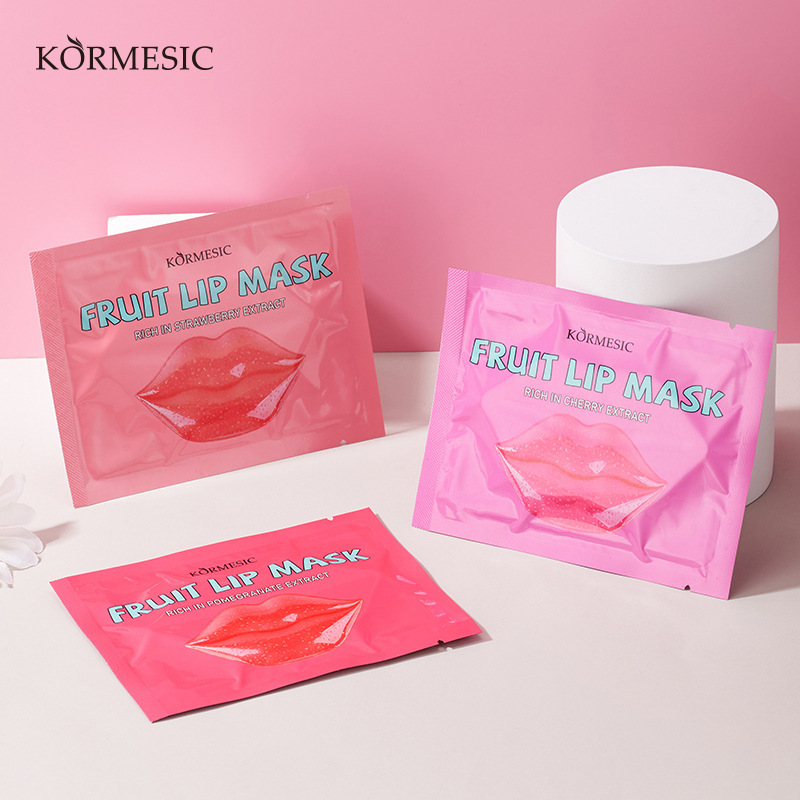 KORMESIC水润嘟嘟水果唇膜Labial membrane樱桃草莓滋润唇膜贴