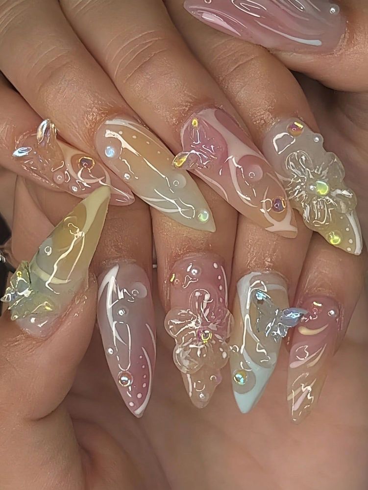 跨境热售3D杏仁甲甜美纯欲系蝴蝶花朵穿戴甲可拆卸假指甲成品批发