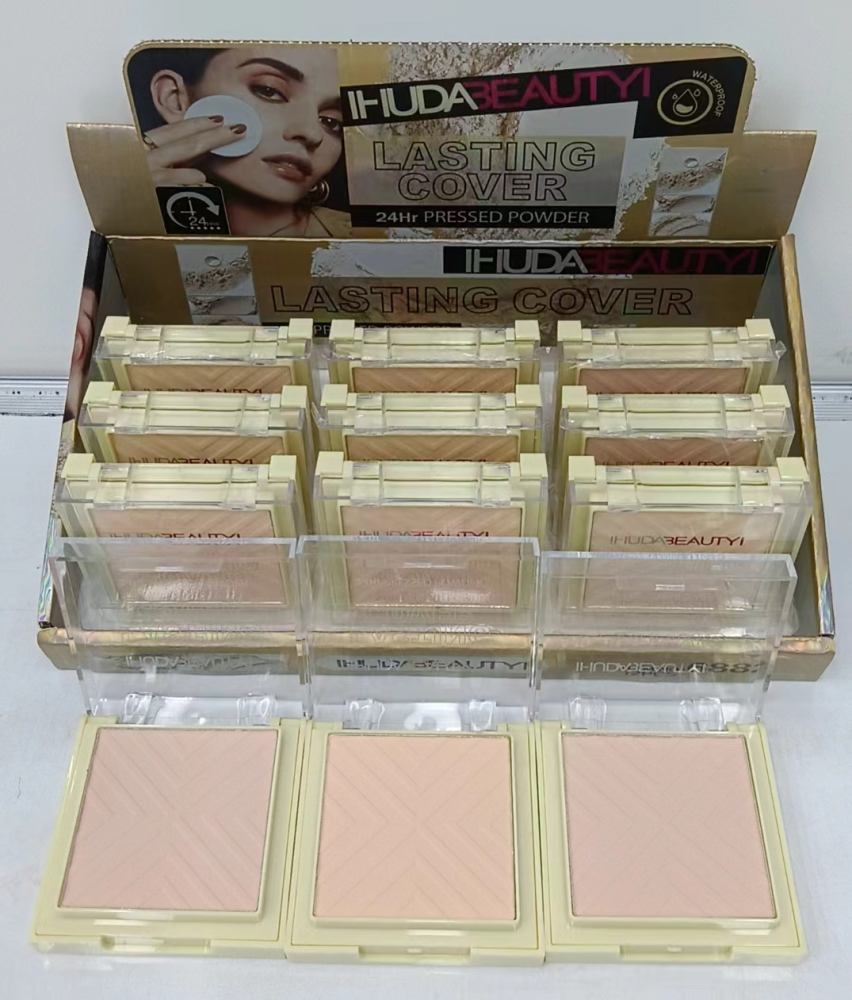 two-layer compact powder evens out skin tone