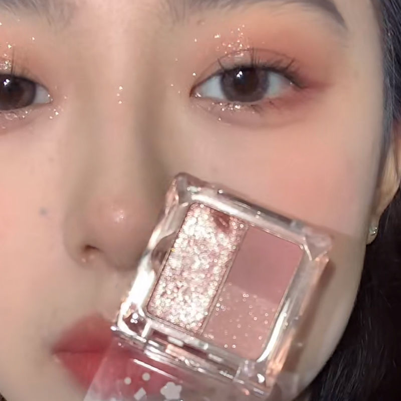 彩妆冰葡萄粉紫色眼影盘闪亮片珠光学生显白闪粉小众便携眼影跨境
