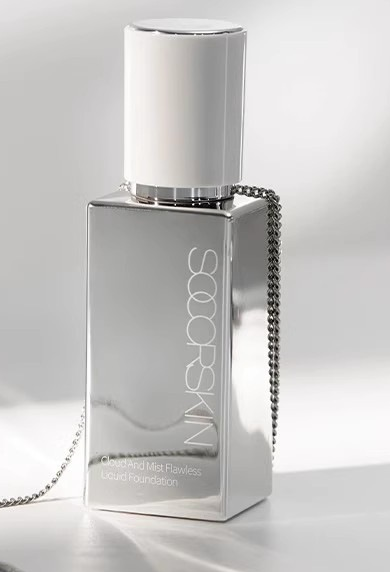 Xiukefu Cloud Flawless Foundation