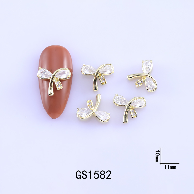 New Light Luxury Large Rhinestone Bow Nail Art