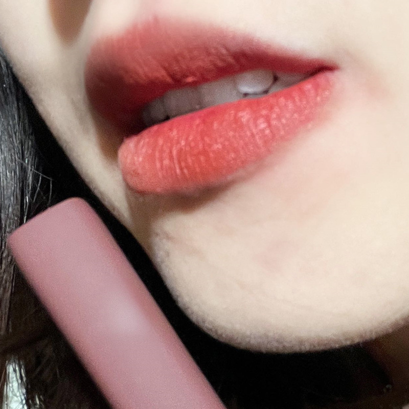 HERORANGE~饱和绒雾哑光细管口红雾面丝绒兔年限定正红色唇膏平价