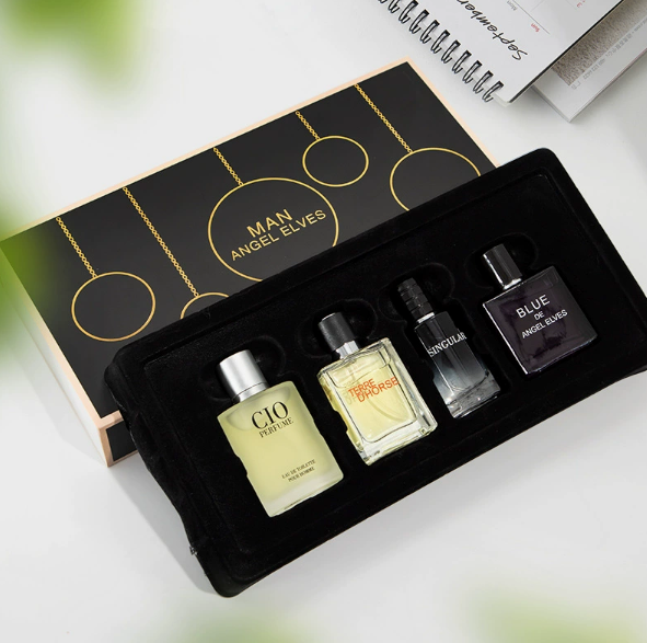 Azure Earth Men's 4-Piece Perfume Gift Set