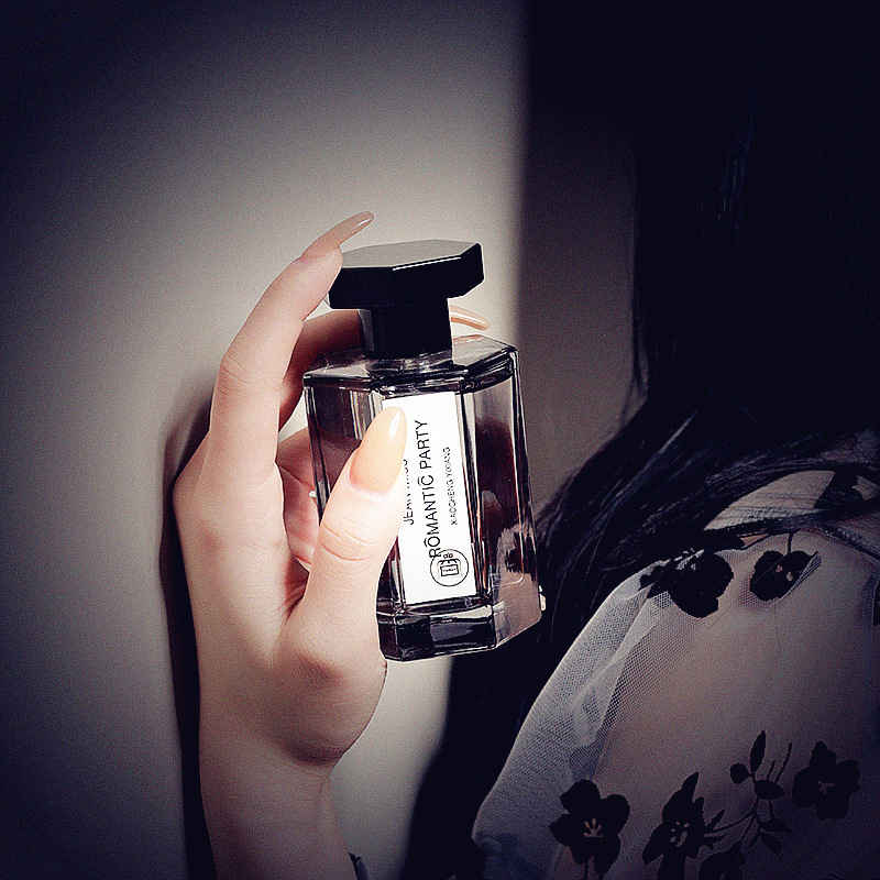 小城伊香冥府之路男女士香水柏林少女学生小众平价款淡香水100ml